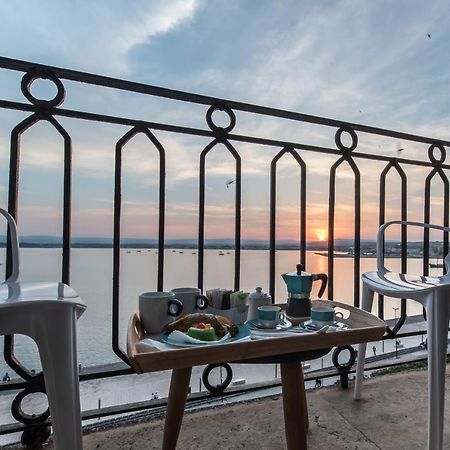Duomo Seaside Deluxe Apartment By Ortigia Apartments 시라쿠사 외부 사진