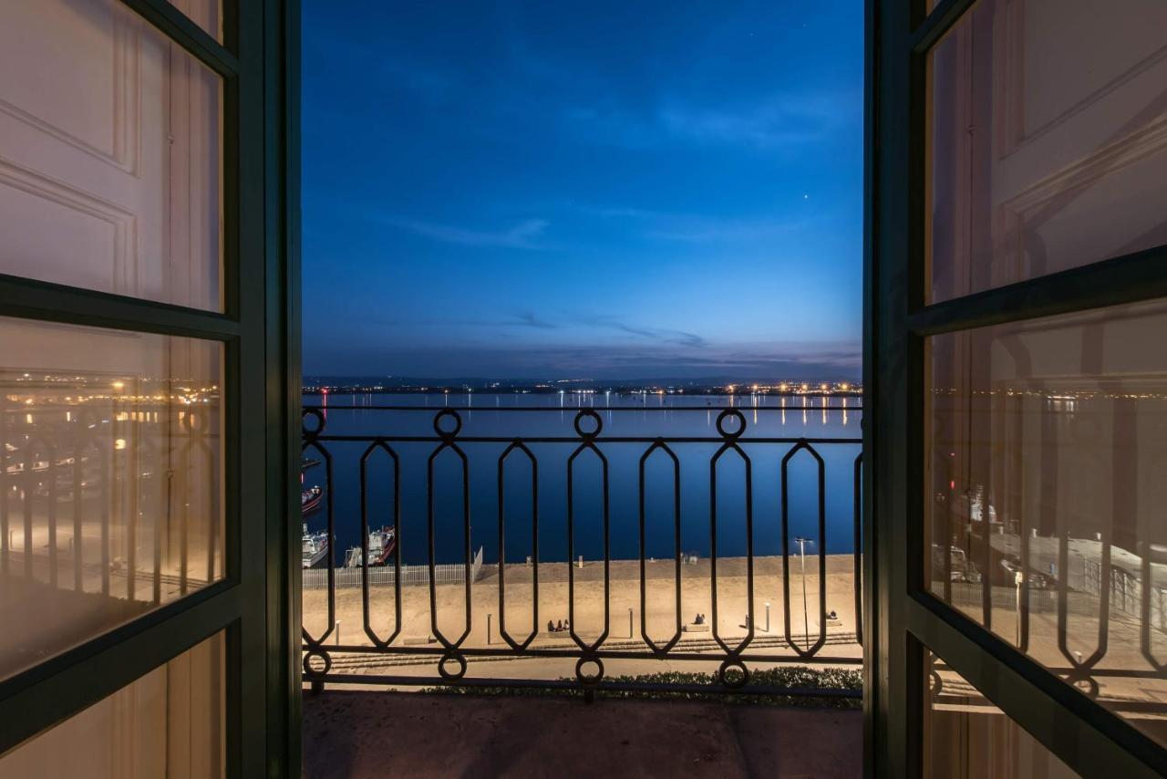 Duomo Seaside Deluxe Apartment By Ortigia Apartments 시라쿠사 외부 사진